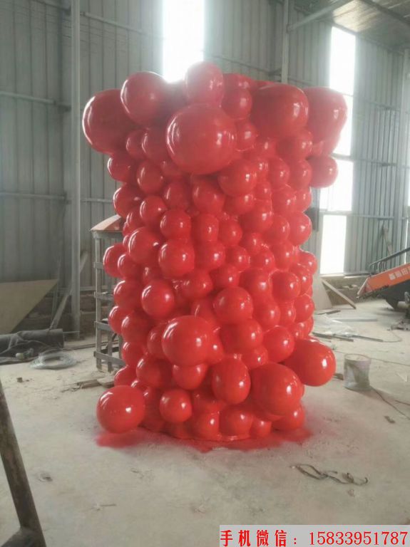 玻璃钢气球堆砌雕塑2